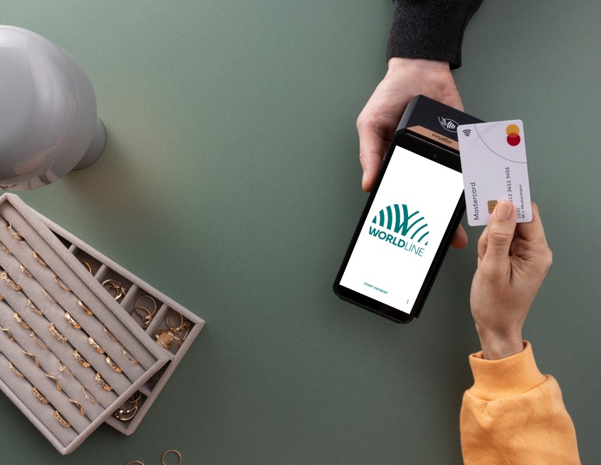 Kontaktlös betalning med Mastercard på en Worldline-terminal